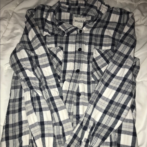 flannels - Picture 3 of 3